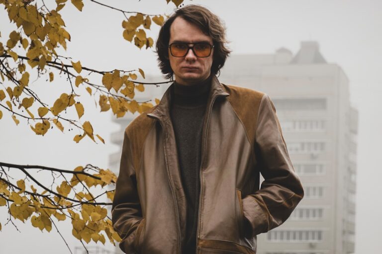 How to Incorporate Vintage Elements into Contemporary Designs